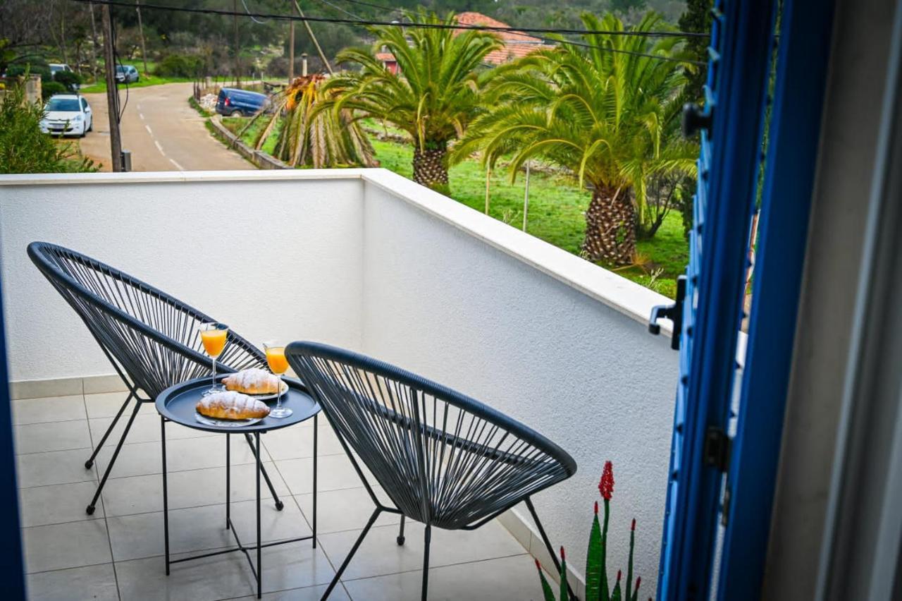 Apartment Leo Blue Vela Luka Exterior photo